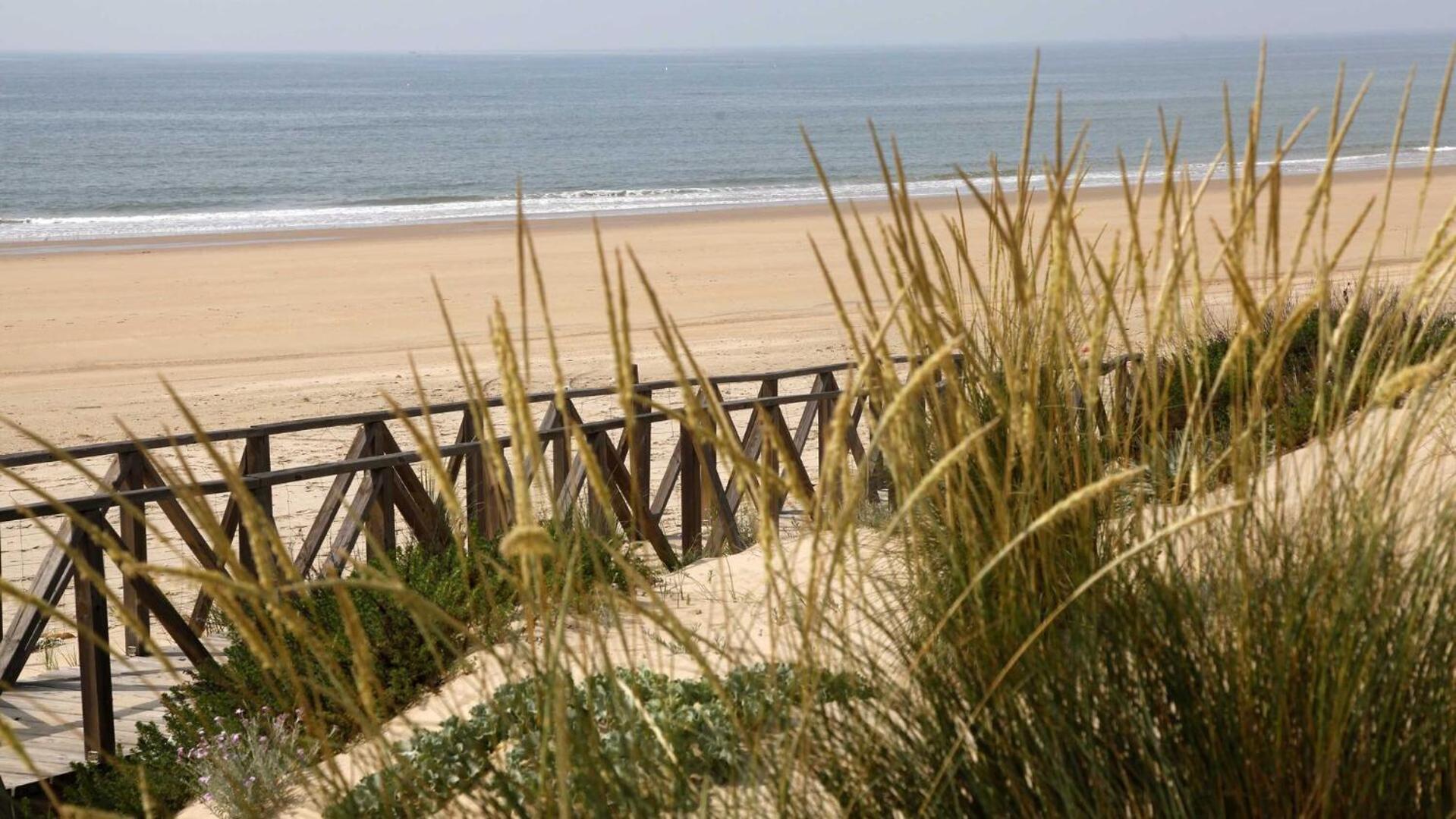 Paqo Lodge Laguna Del Portil, A 400 Metros De La Playa El Portil Exterior foto